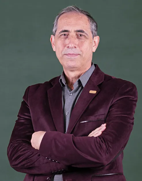 پروتزیست حمید حدادیان