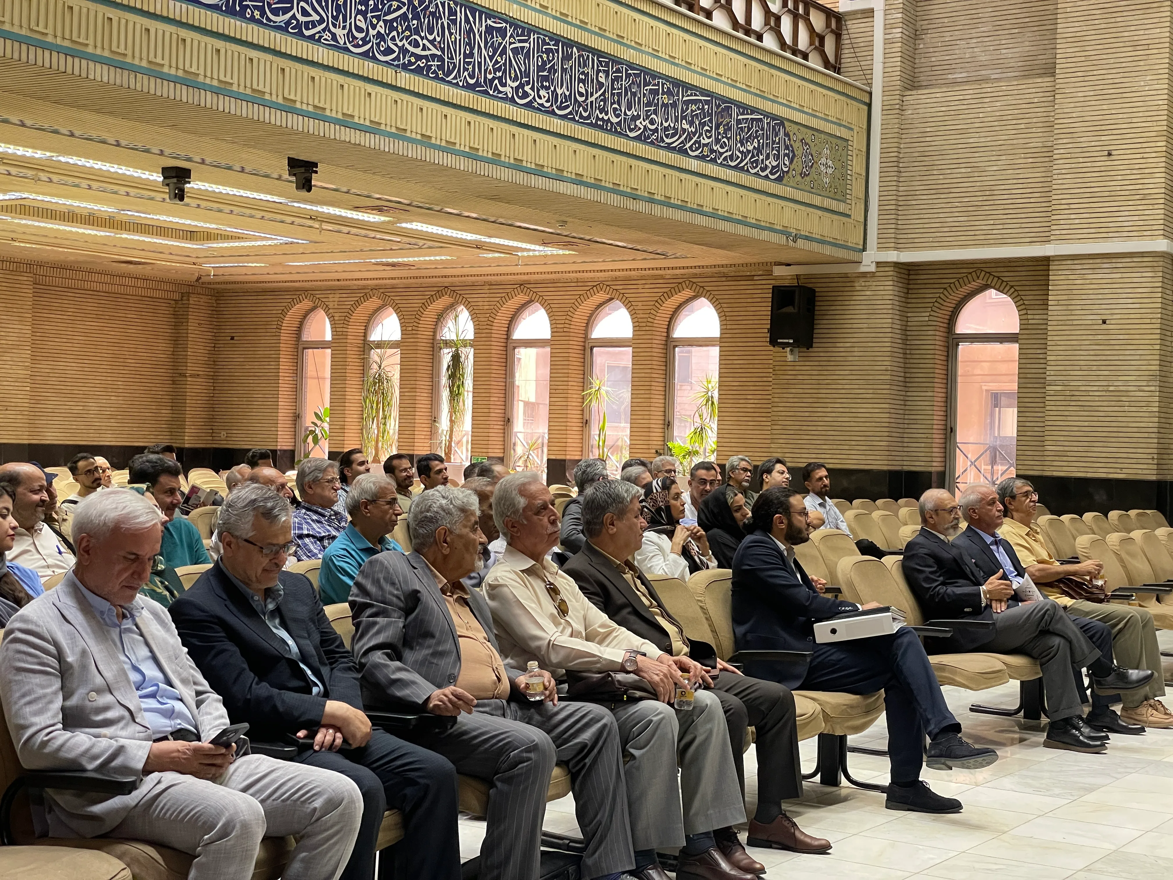 گزارش تصویری مجمع عمومی جامعه دندانسازان ایران