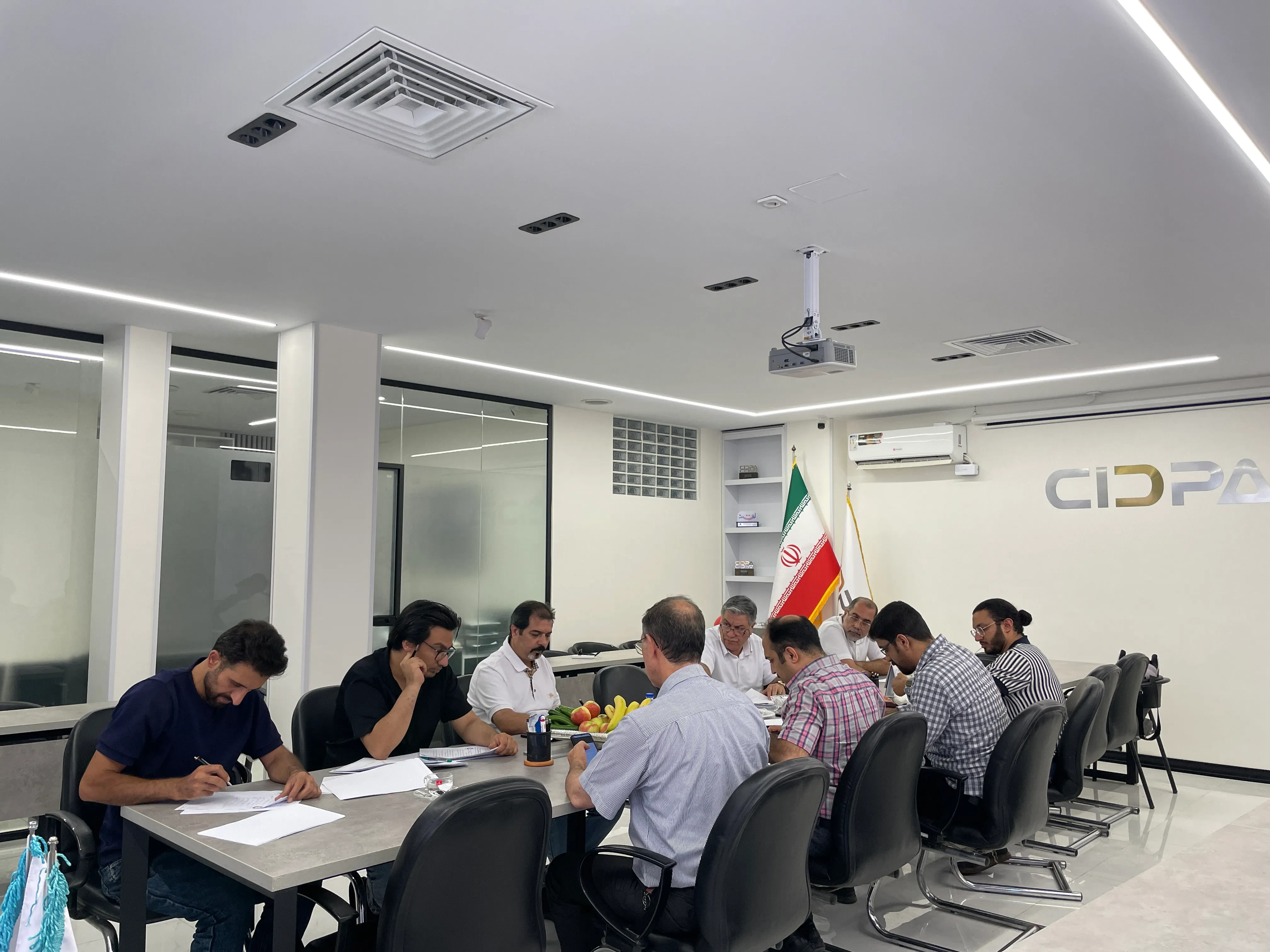 برگزاری صد و چهل‌وچهارمین جلسه هیأت‌مدیره جامعه دندانسازان ایران
